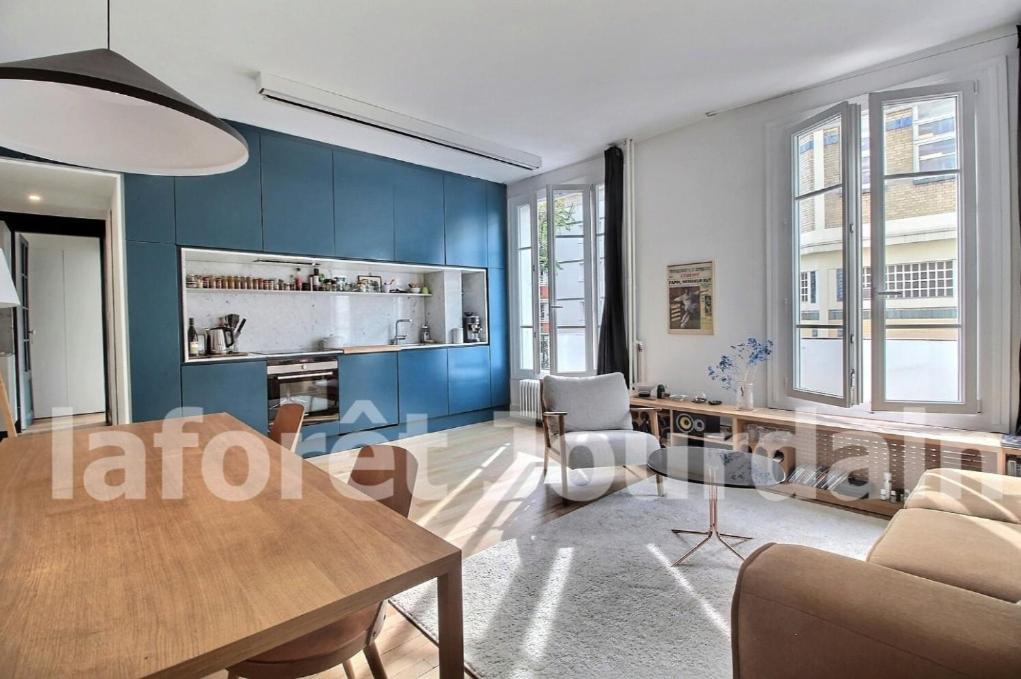 Very Parisian Appartement